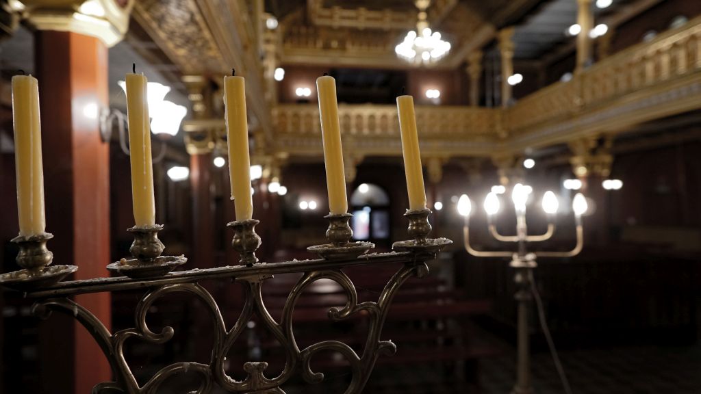 What to do in Krakow? Visit synagogues