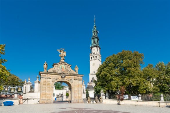 tours from krakow to czestochowa